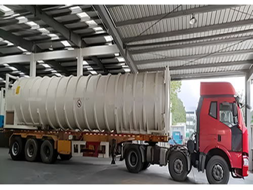 液氦槽車3